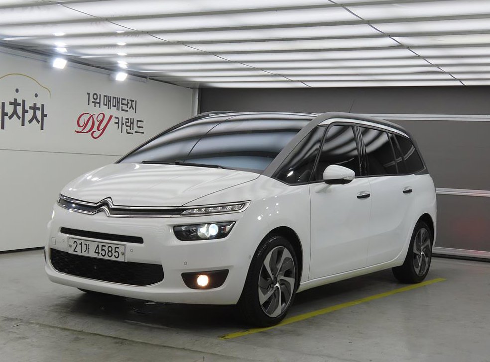 시트로엥 C4 2.0 B-HDI 샤인