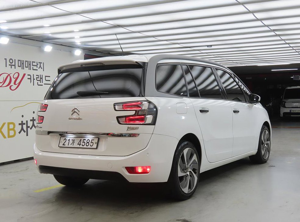 시트로엥 C4 2.0 B-HDI 샤인 사진 4