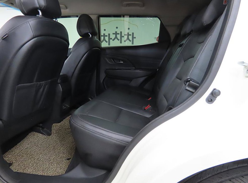 KG모빌리티(쌍용)  코란도 2WD 가솔린 1.5 C5 플러스 사진 6