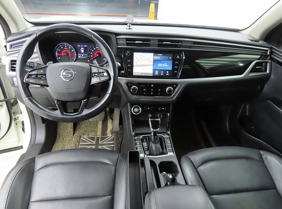 KG모빌리티(쌍용)  코란도 2WD 가솔린 1.5 C5 플러스 사진 7