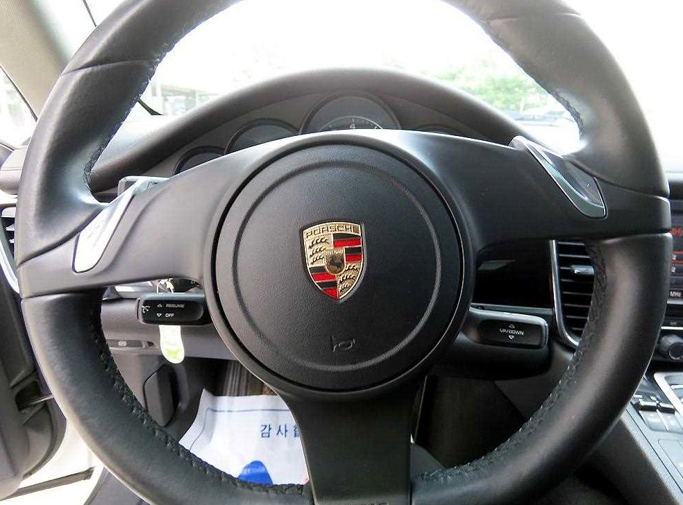 포르쉐 파나메라 3.6 AWD 사진 8