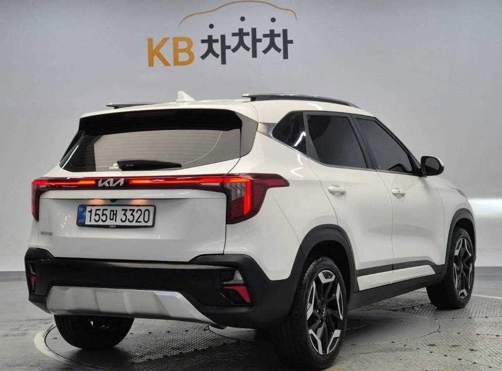 기아 셀토스 가솔린 1.6 터보 2WD 사진 3