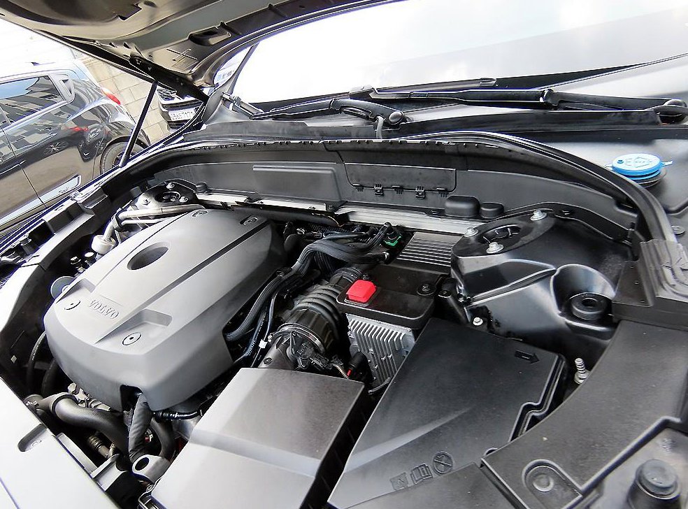 볼보 XC60 T6 AWD 인스크립션 사진 19