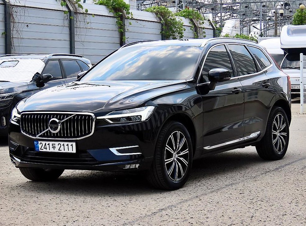 볼보 XC60 T6 AWD 인스크립션 사진 2