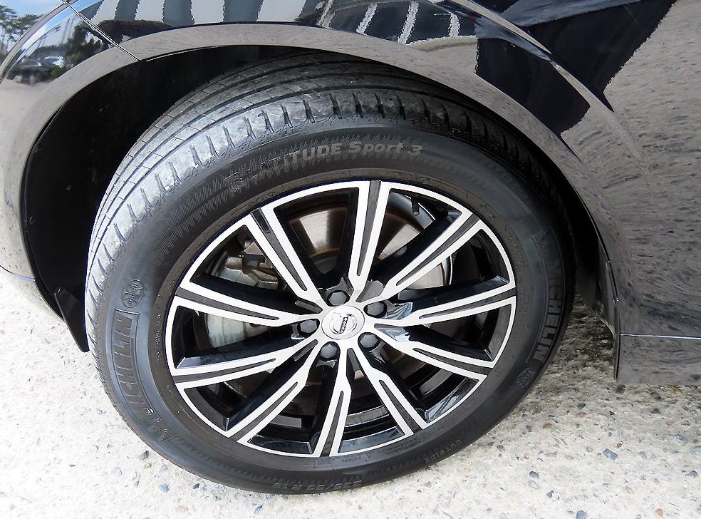 볼보 XC60 T6 AWD 인스크립션 사진 20
