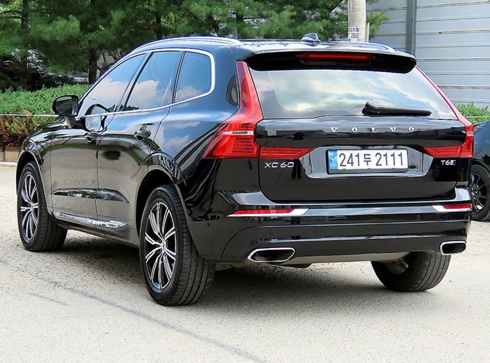볼보 XC60 T6 AWD 인스크립션 사진 3