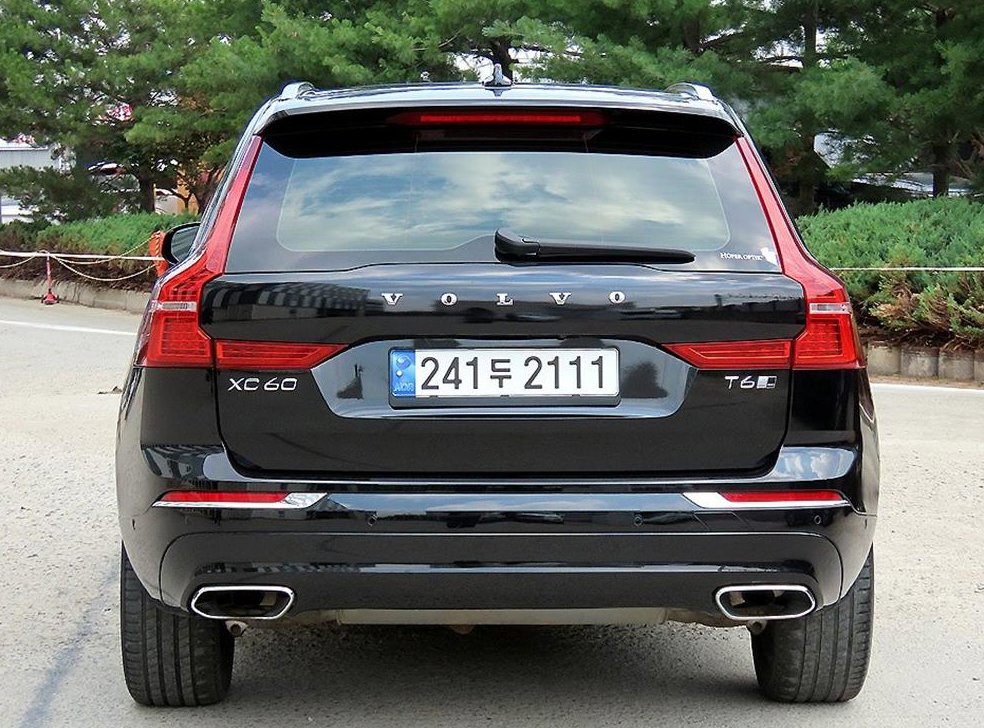 볼보 XC60 T6 AWD 인스크립션 사진 4