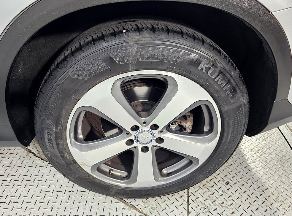 벤츠 GLC 클래스 GLC 220 d 4MAITC 프리미엄 사진 20