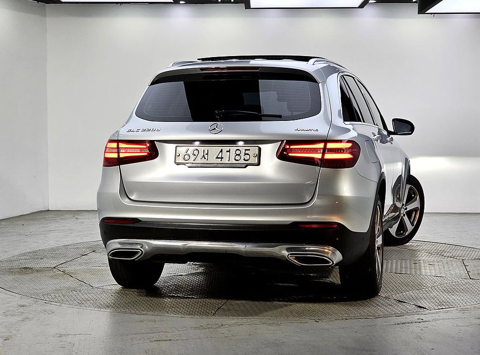 벤츠 GLC 클래스 GLC 220 d 4MAITC 프리미엄 사진 3