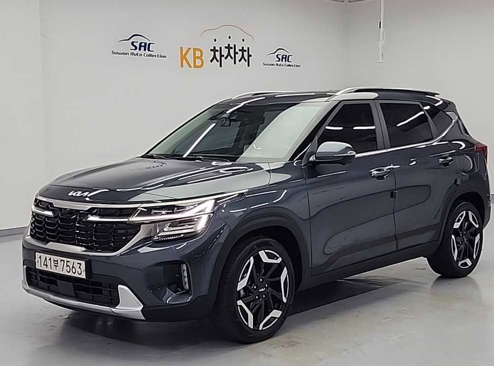 기아 셀토스 가솔린 2.0 2WD 사진 4
