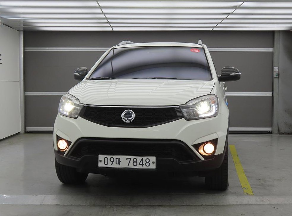 KG모빌리티(쌍용)  코란도 2WD 2.2 RX 사진 2