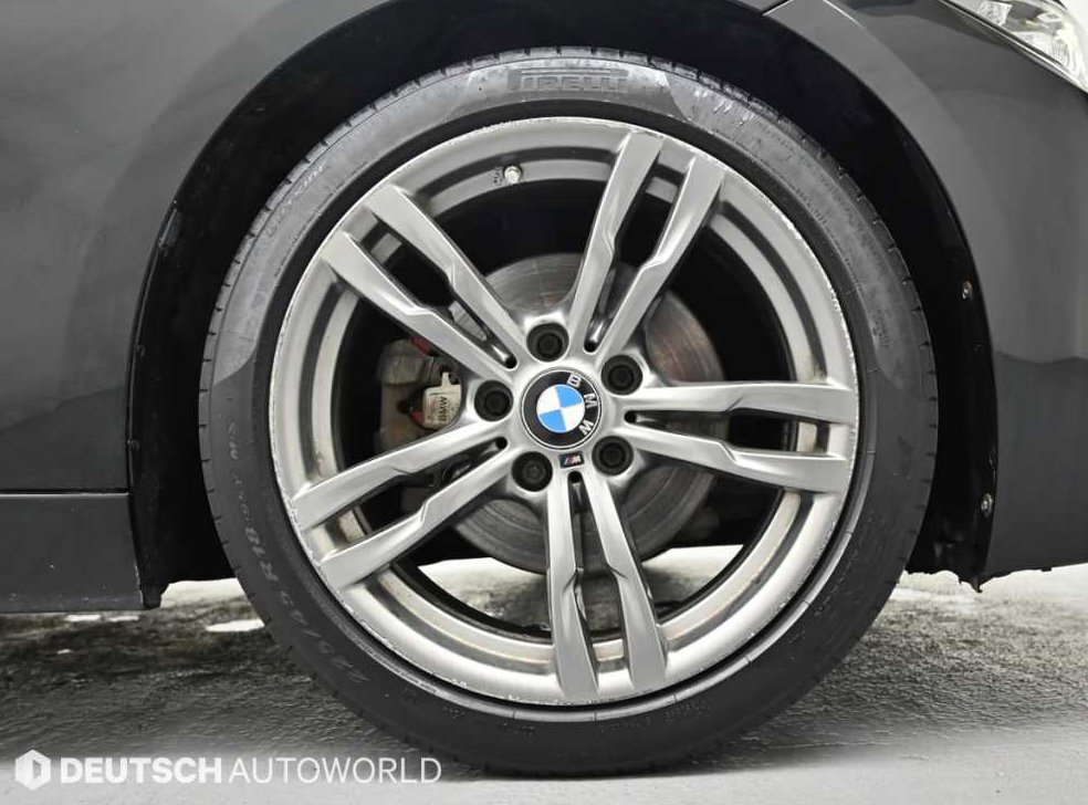 BMW 3시리즈 320d M 스포츠 사진 5