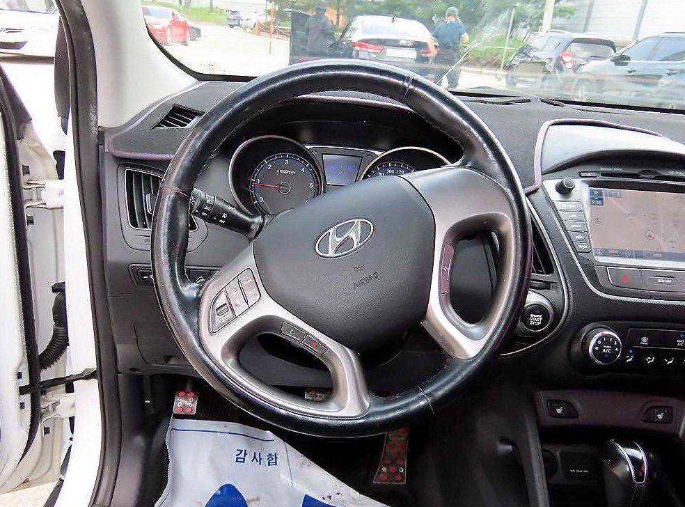 현대 투싼 디젤(E-VGT)2WD 사진 8