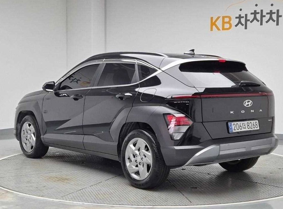 현대 코나 1.6 가솔린 터보 4WD 사진 2