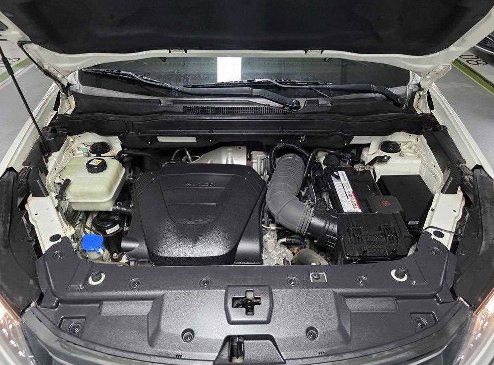 KG모빌리티(쌍용)  코란도 2.2 RX 2WD 사진 18