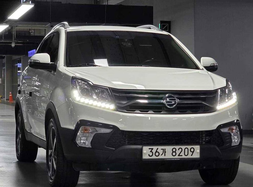 KG모빌리티(쌍용)  코란도 2.2 RX 2WD 사진 3