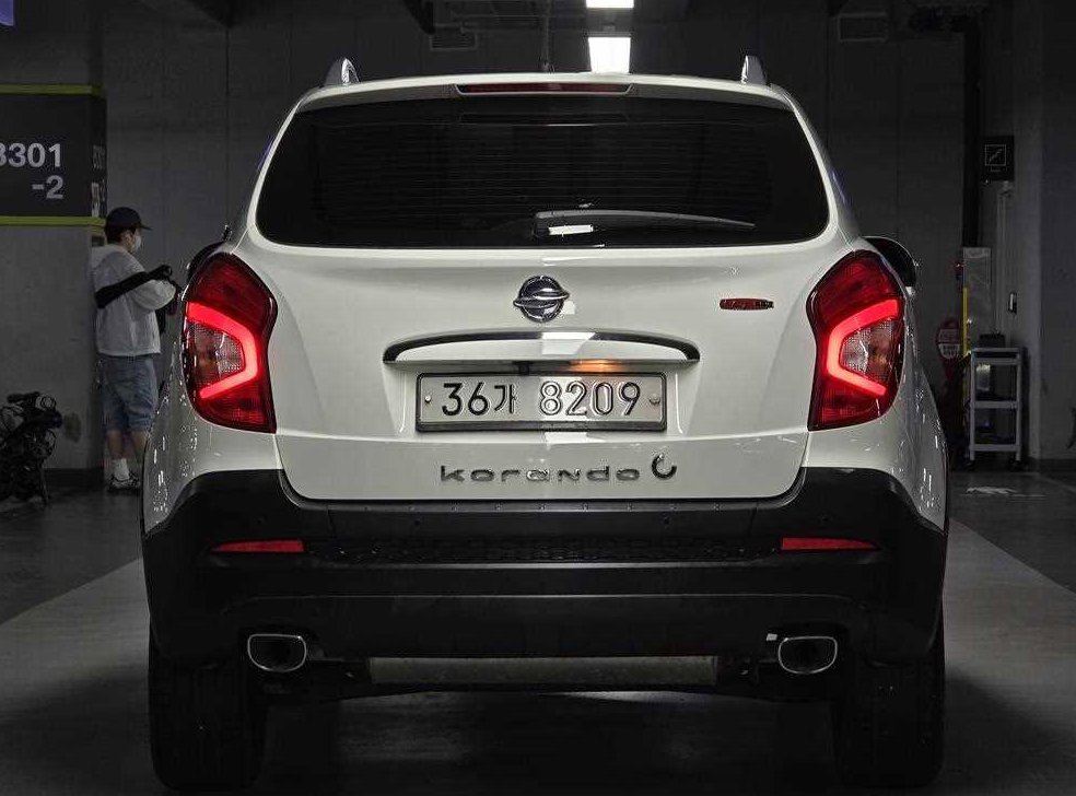 KG모빌리티(쌍용)  코란도 2.2 RX 2WD 사진 6