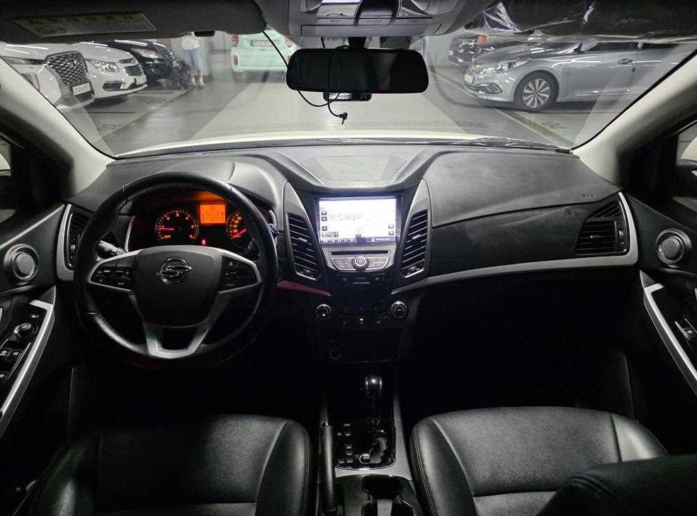 KG모빌리티(쌍용)  코란도 2.2 RX 2WD 사진 7