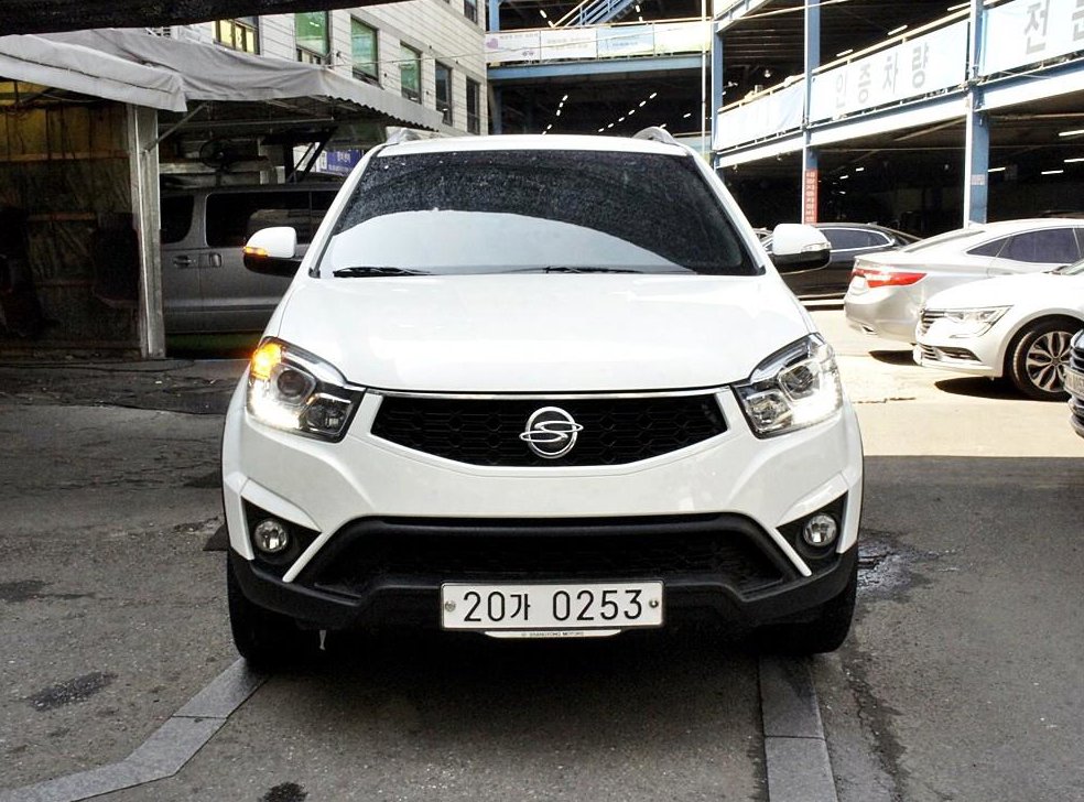 KG모빌리티(쌍용)  코란도 2WD 2.0 RX