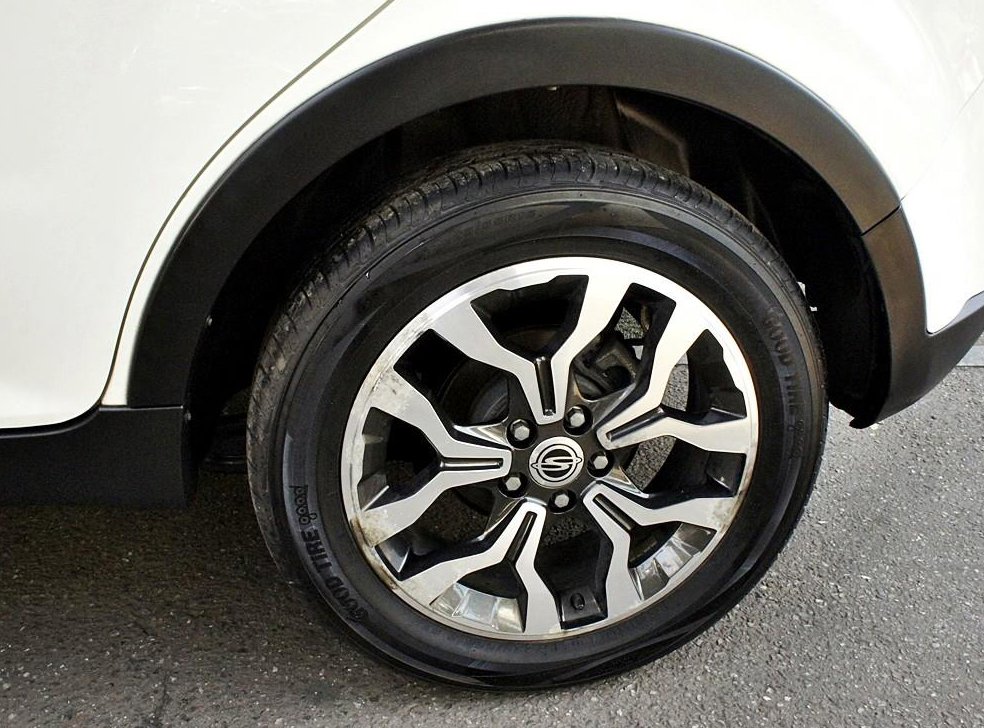 KG모빌리티(쌍용)  코란도 2WD 2.0 RX 사진 20