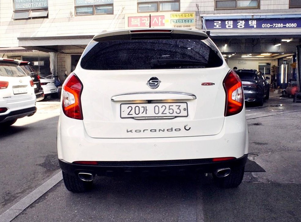 KG모빌리티(쌍용)  코란도 2WD 2.0 RX 사진 3