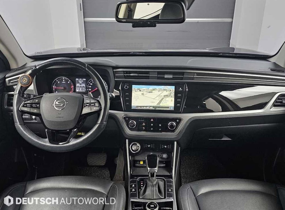 KG모빌리티(쌍용)  코란도 2WD 디젤 1.6 C5 플러스 사진 7