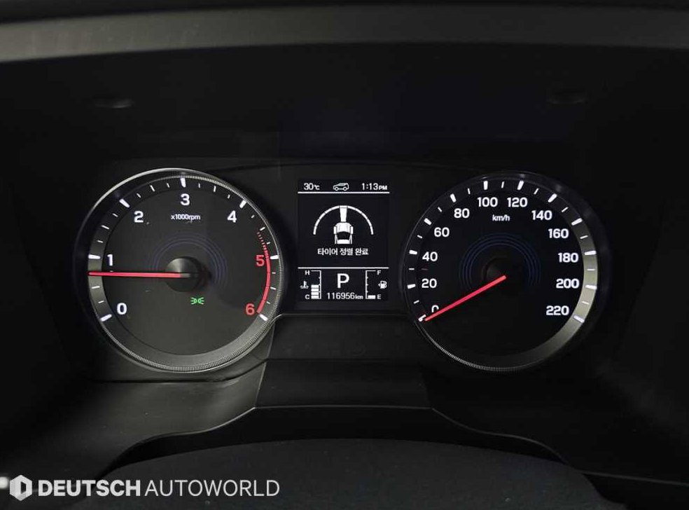 KG모빌리티(쌍용)  코란도 2WD 디젤 1.6 C5 플러스 사진 8
