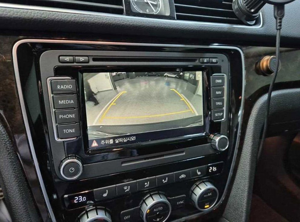 폭스바겐 파사트 2.0 TDI 사진 14