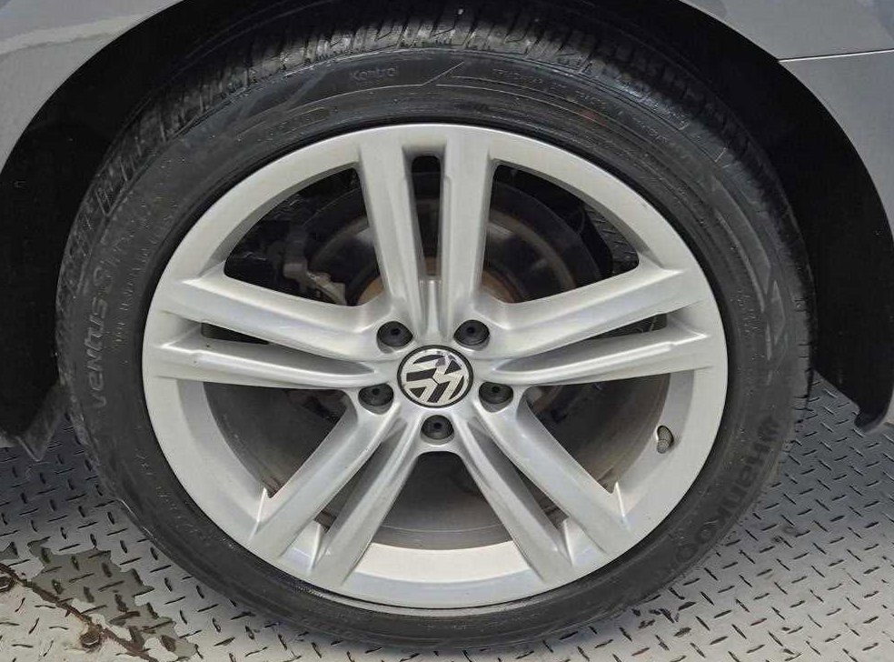 폭스바겐 파사트 2.0 TDI 사진 20