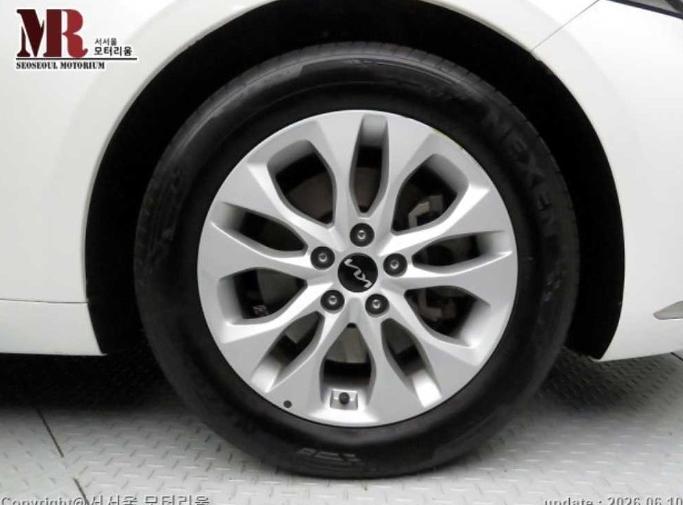 기아 K8 2.5 2WD 사진 20