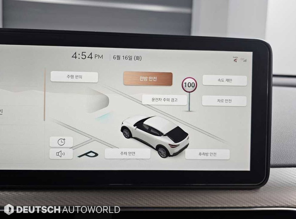 제네시스 GV60 스탠다드 2WD 사진 17