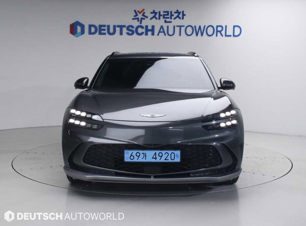 제네시스 GV60 스탠다드 2WD 사진 3