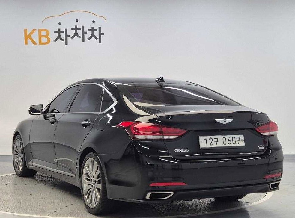 현대 제네시스 G330 프리미엄 AWD 사진 2