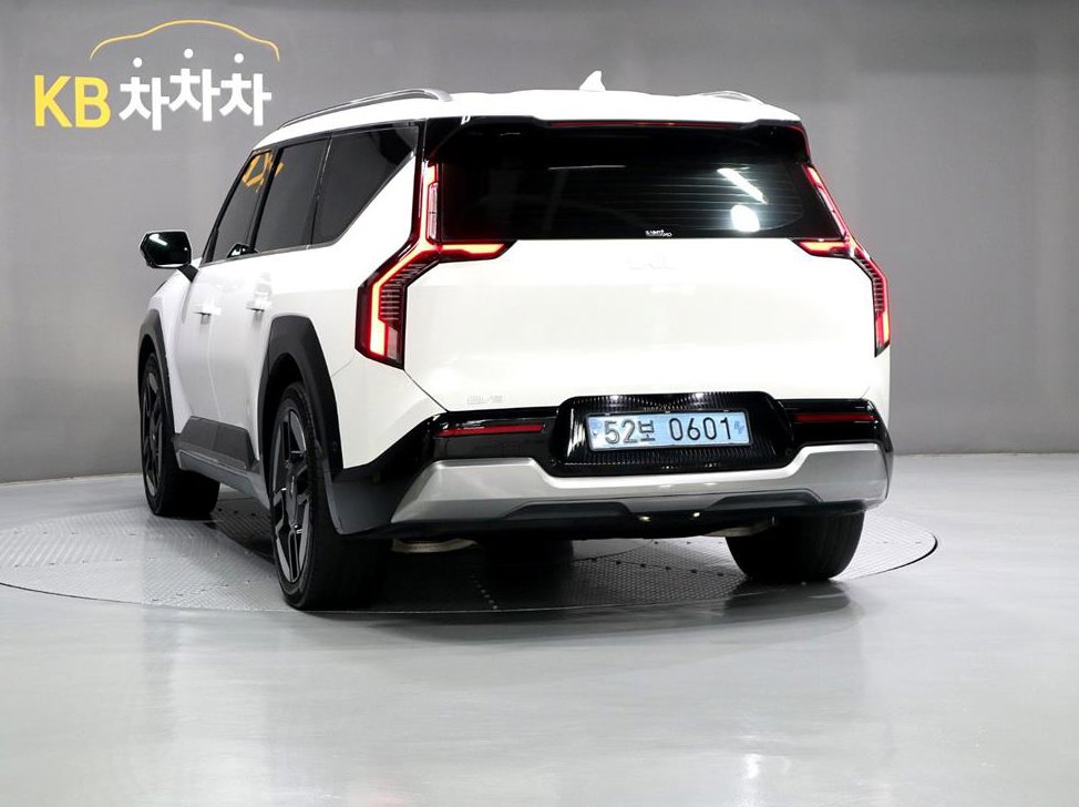 기아 EV9 롱레인지 4WD 사진 4