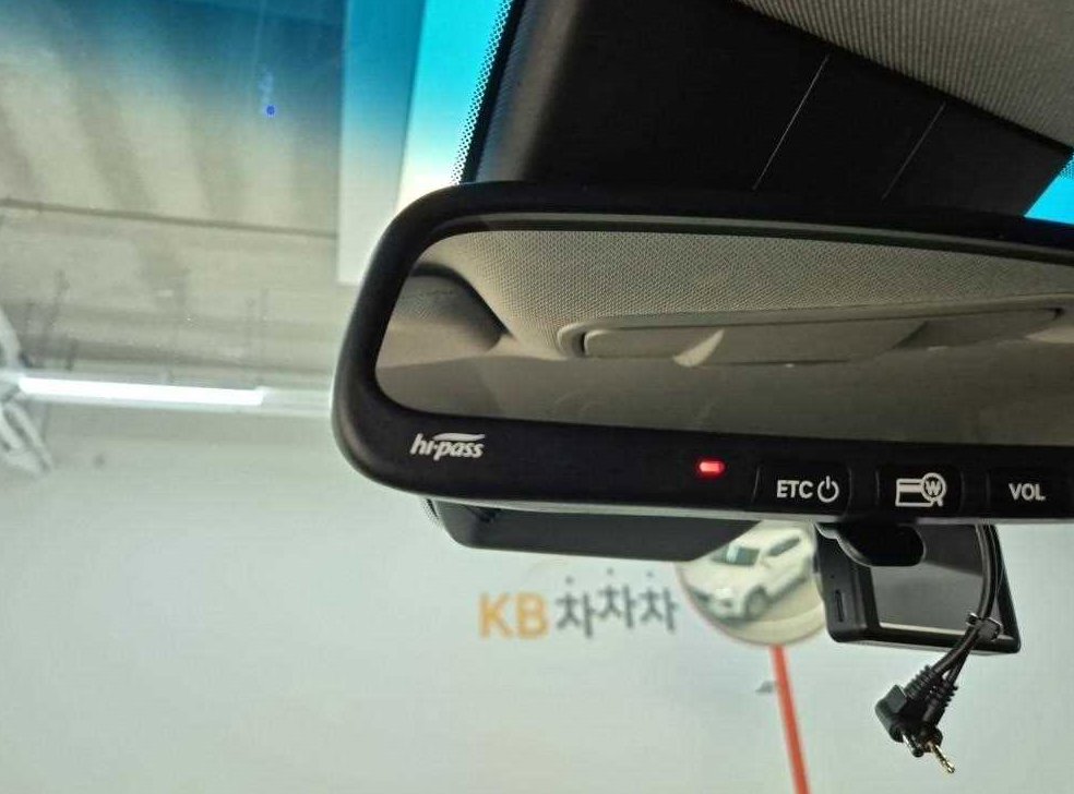 현대 싼타페 가솔린 2.0T 2WD 사진 17