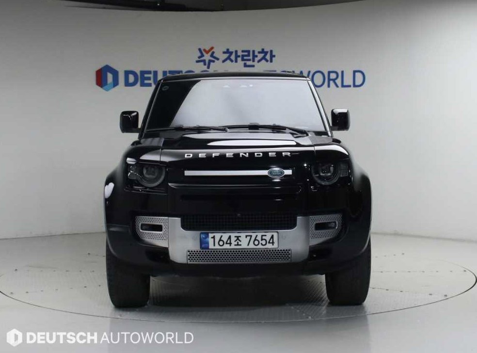 랜드로버 디펜더 110 D250 SE 사진 3