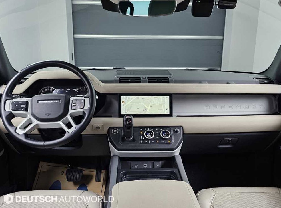 랜드로버 디펜더 110 D250 SE 사진 7