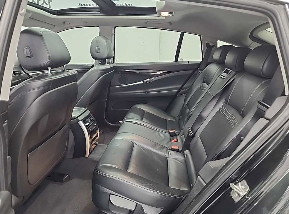 BMW 그란투리스모 GT 30d xDRIVE 사진 12