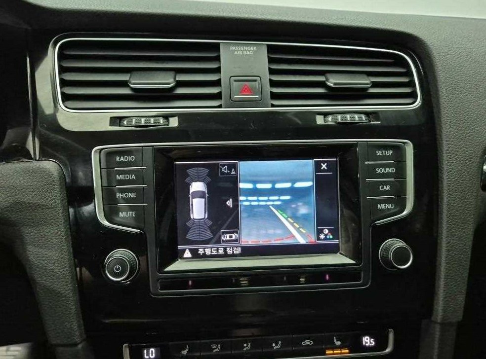폭스바겐 골프 2.0 TDI 사진 14