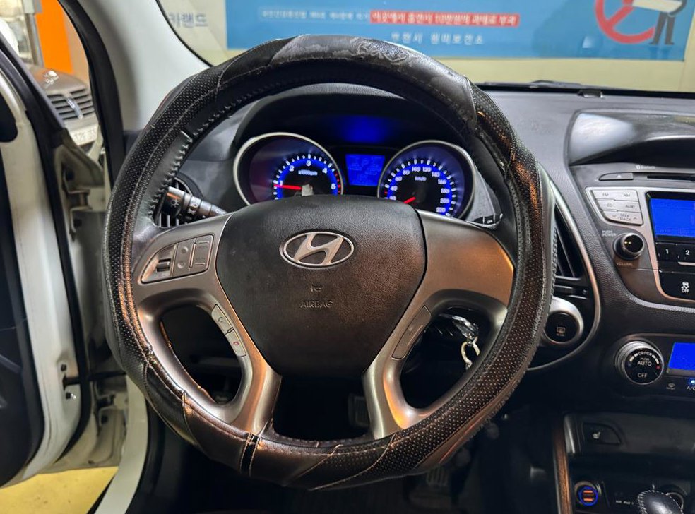 현대 투싼 2WD VGT LX20 사진 11