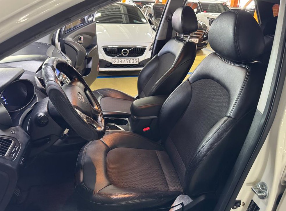 현대 투싼 2WD VGT LX20 사진 16