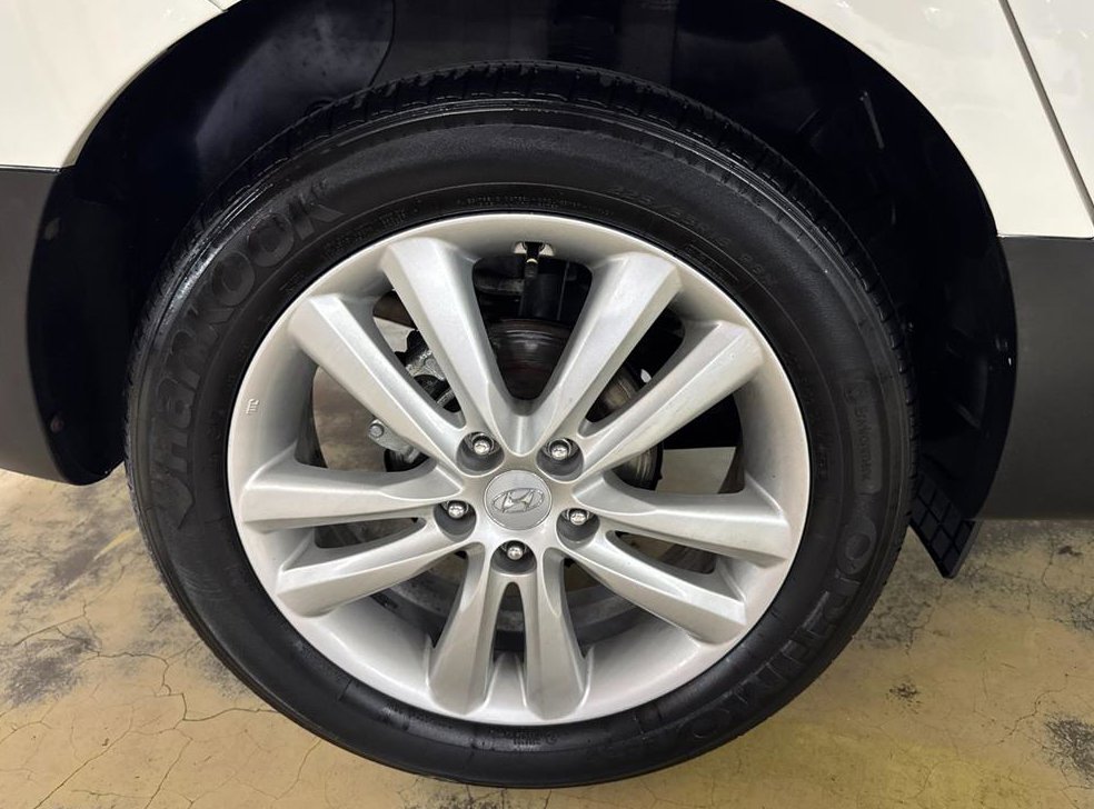 현대 투싼 2WD VGT LX20 사진 20
