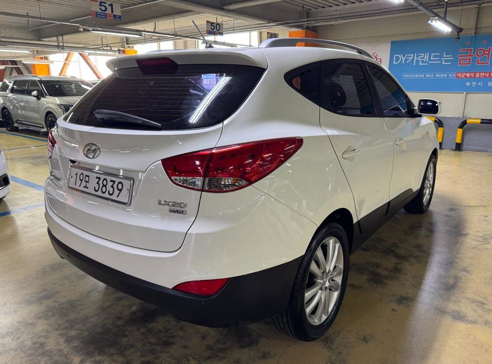 현대 투싼 2WD VGT LX20 사진 6