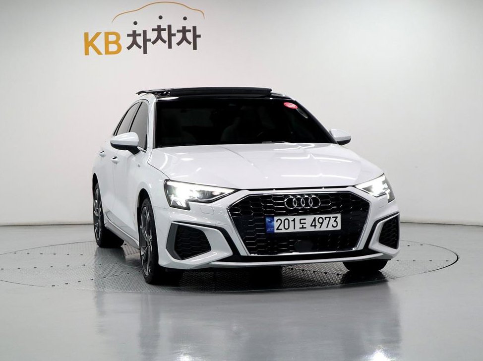 아우디 A3 40 TFSI 프리미엄