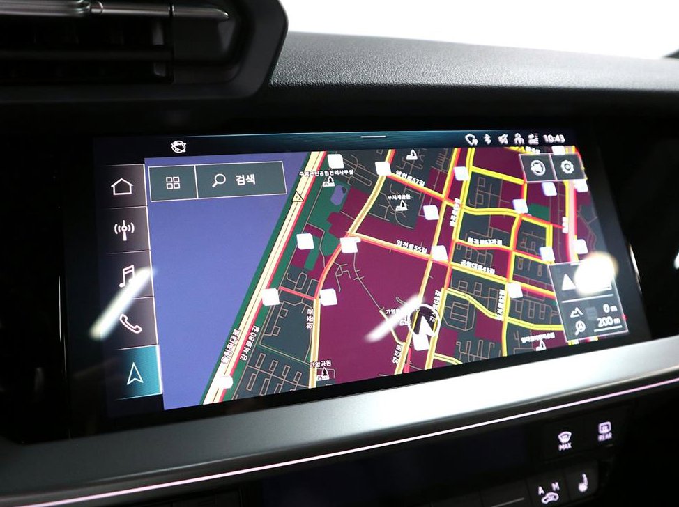 아우디 A3 40 TFSI 프리미엄 사진 12