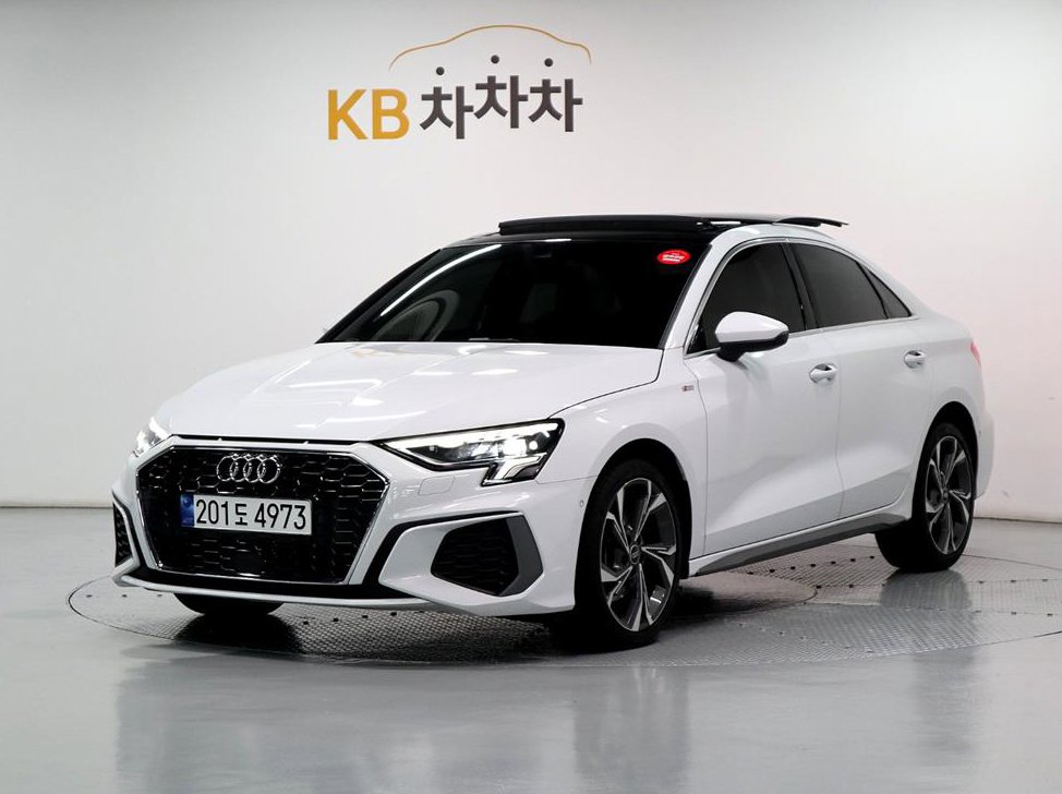 아우디 A3 40 TFSI 프리미엄 사진 2