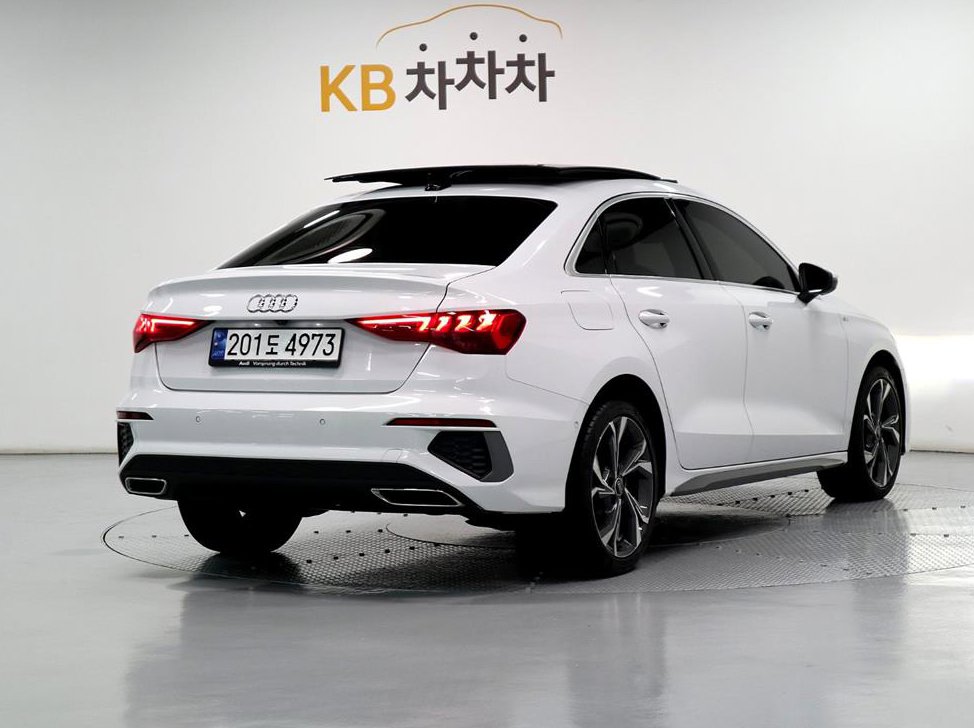 아우디 A3 40 TFSI 프리미엄 사진 3