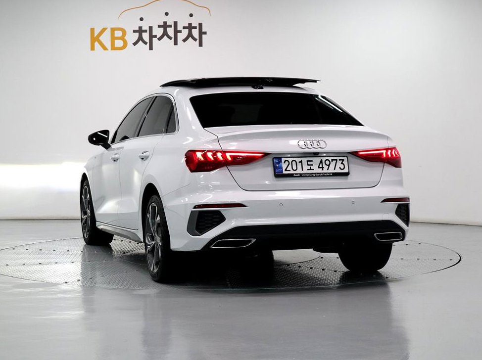 아우디 A3 40 TFSI 프리미엄 사진 4