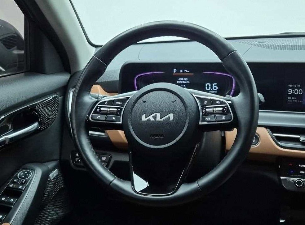 기아 셀토스 가솔린 1.6 터보 2WD 사진 9