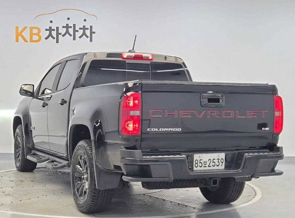 쉐보레 콜로라도 3.6 Z71-X 미드나잇 4WD 사진 2